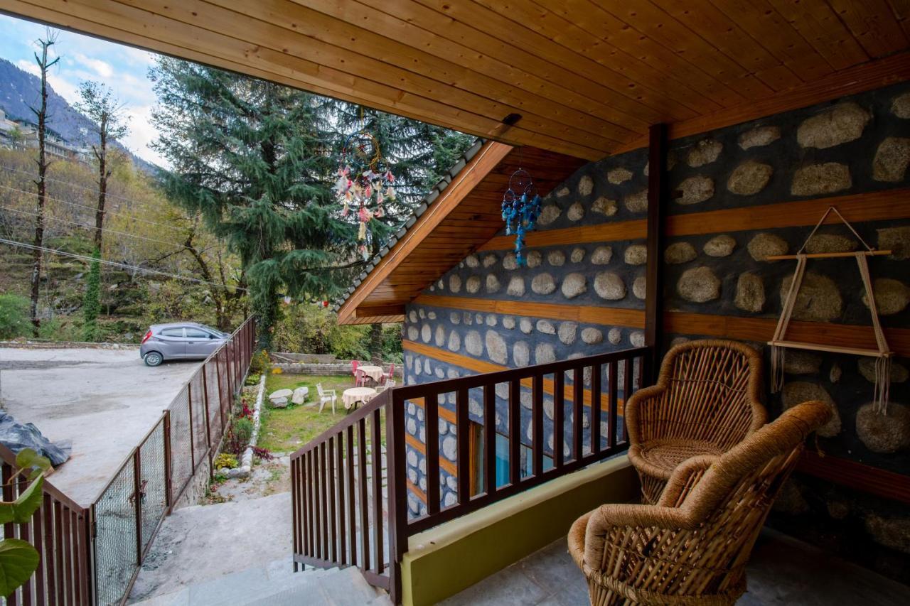 Tales N Trails Hotel Vashist Luaran gambar