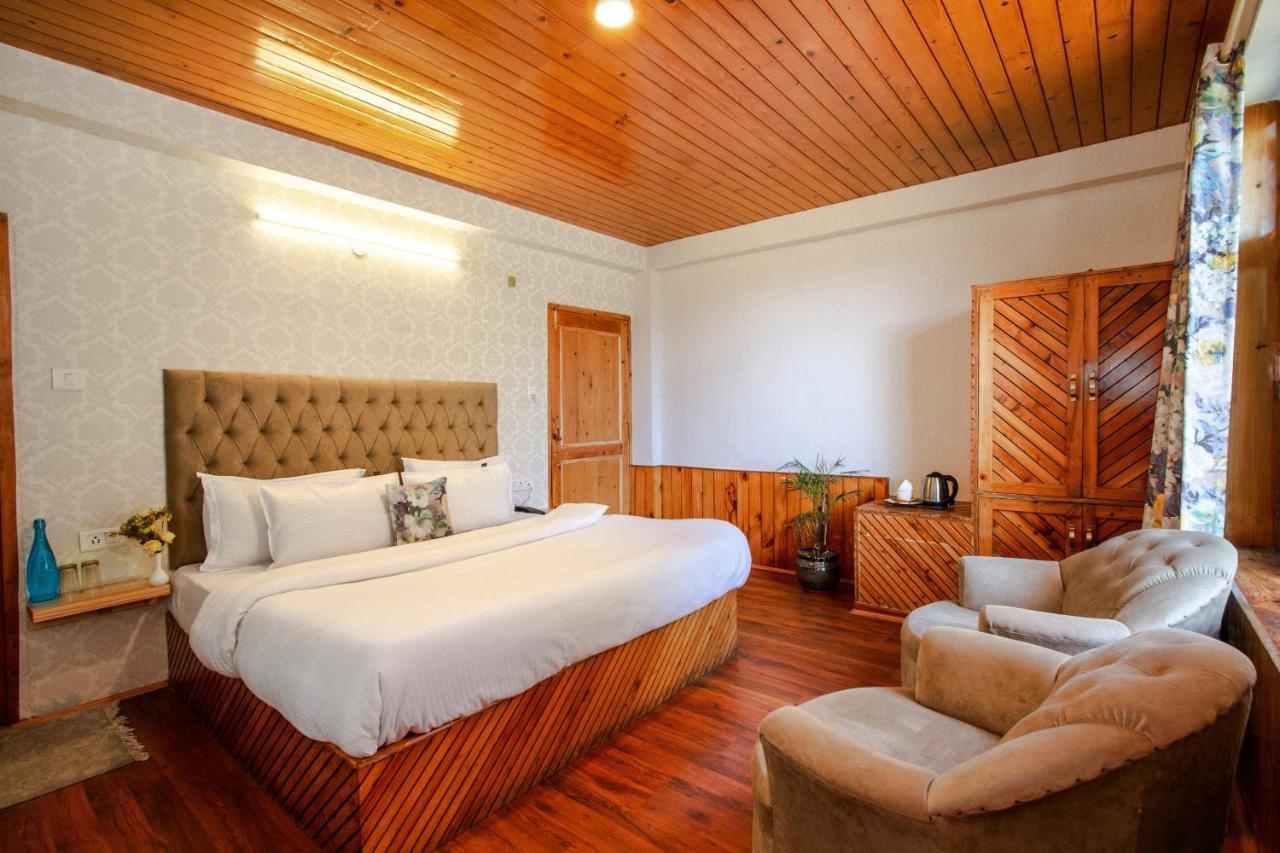 Tales N Trails Hotel Vashist Luaran gambar